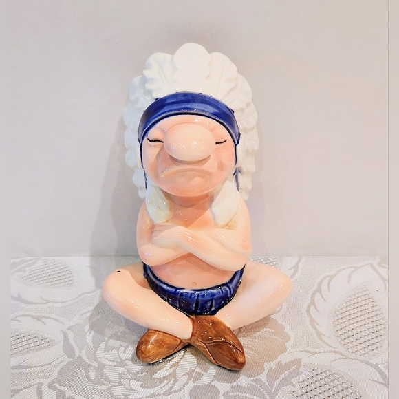 VTG sitting Native Indian by Quon Quon. Collectible ceramic figurine - Picture 5 of 8